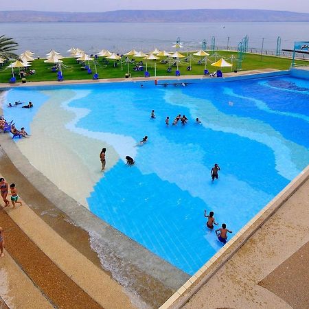 Gai Beach Hotel Tiberias Exterior photo