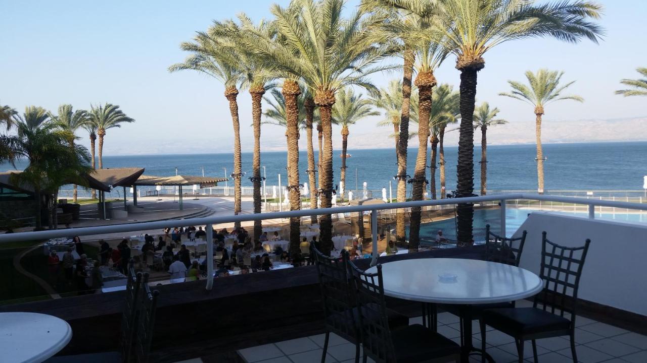Gai Beach Hotel Tiberias Exterior photo